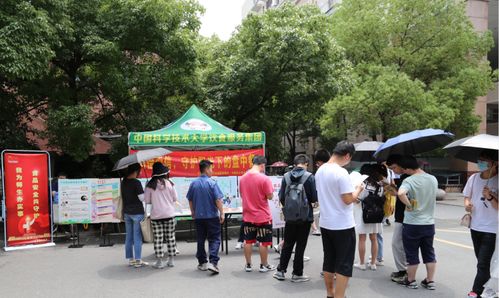 师生饮食安全在心 餐饮服务行动在前——饮食服务集团食品安全宣传周系列活动纪实